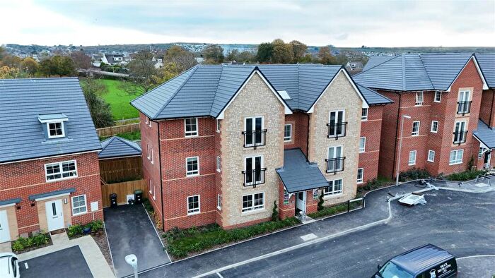 2 Bedroom Apartment To Rent In Rawlingson Close, Swanage, BH19