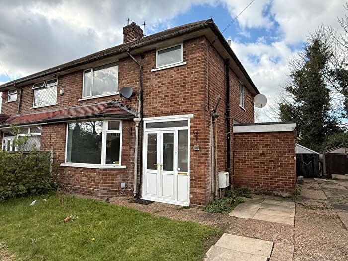 3 Bedroom House To Rent In Bardolf Road, Cantley, Doncaster, DN4