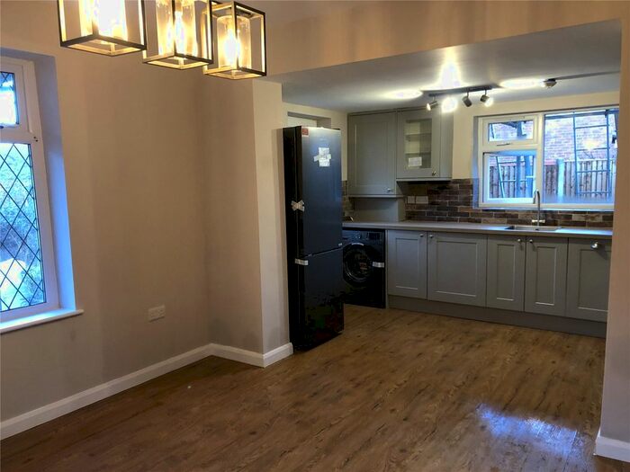 3 Bedroom Semi-Detached House To Rent In Wilmot Street, Ilkeston, Derbyshire, DE7