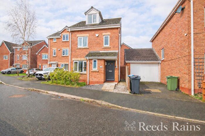 4 Bedroom Detached House For Sale In Broad Birches, Ellesmere Port, Cheshire, CH65