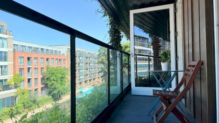 2 Bedroom Apartment To Rent In Orsman Road, Hoxton, London, N1