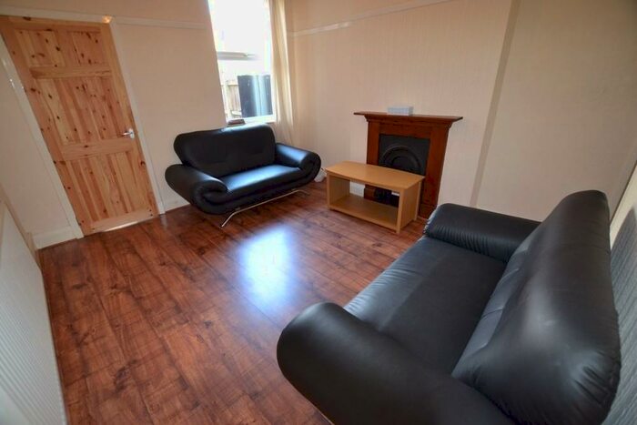 3 Bedroom House To Rent In Cowley Street, Derby, DE1