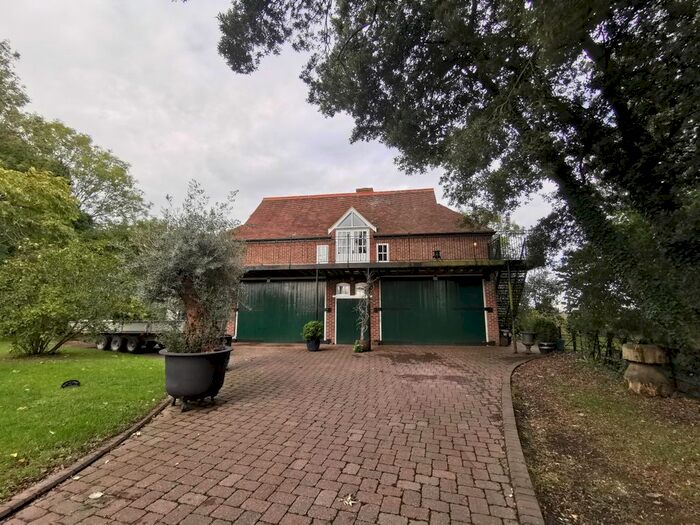 2 Bedroom Property To Rent In Church Lane, Boughton Aluph, Ashford, TN25