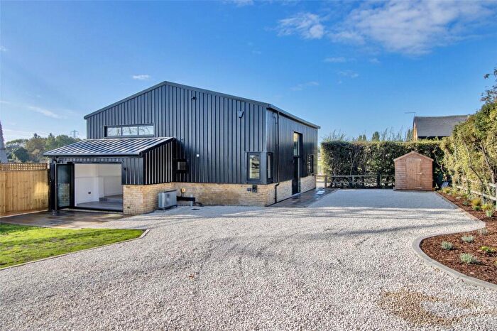 3 Bedroom Detached House For Sale In Park Corner Road, Southfleet, Kent, DA13