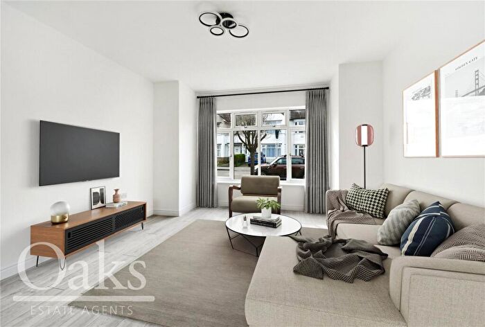 5 Bedroom Terraced House For Sale In Ashburton Avenue, Addiscombe, CR0