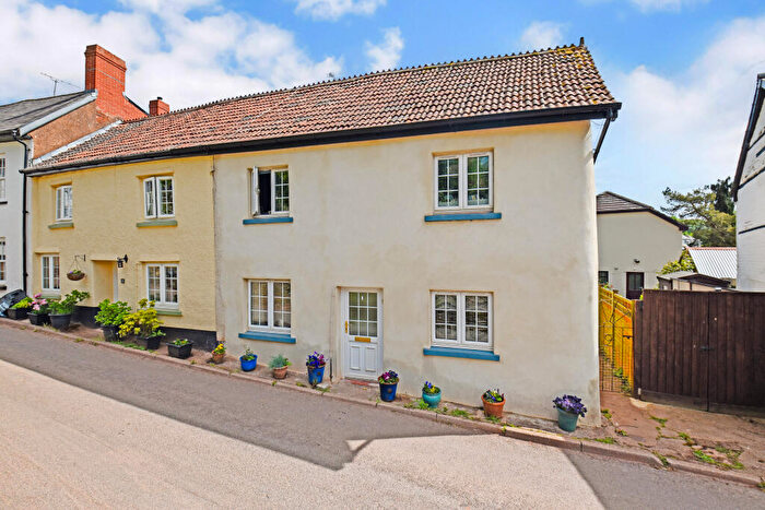 2 Bedroom End Of Terrace House For Sale In Hen Street, Bradninch, EX5