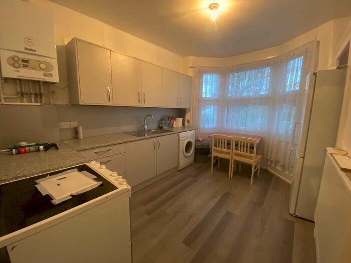 1 Bedroom Flat To Rent In Elmhurst Road, Tottenham N17