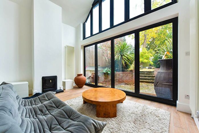 2 Bedroom Detached House To Rent In Montpelier Road, London, W5