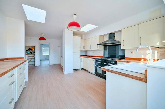 3 Bedroom Terraced House To Rent In Broome Road, Hampton, TW12