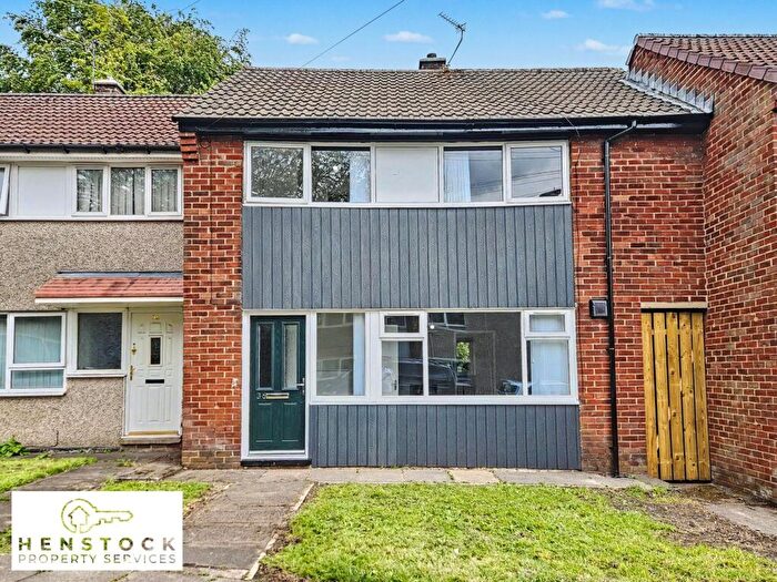 3 Bedroom Terraced House For Sale In Croftgates Road, Middleton, Manchester, M24