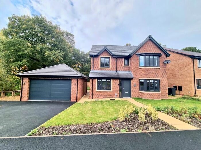 4 Bedroom Detached House To Rent In Luna Grove, Westbrook, Warrington, WA5
