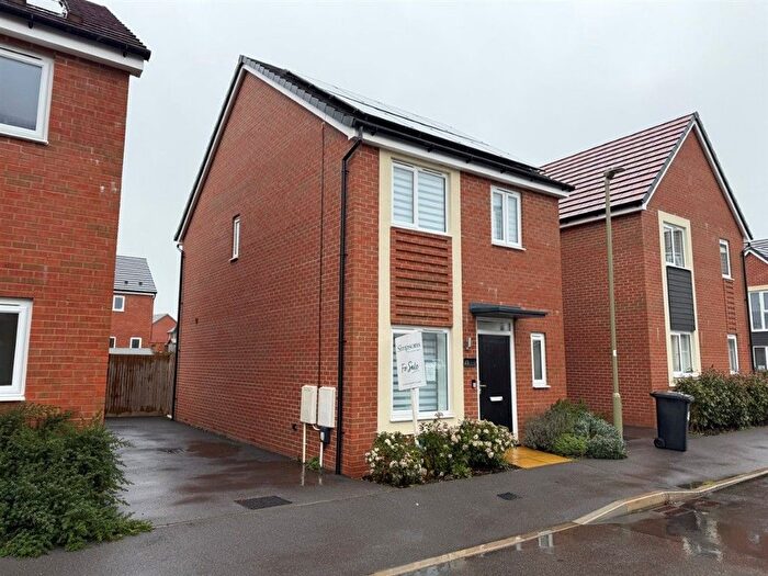 3 Bedroom Detached House For Sale In Hawkey Road, Wantage, OX12