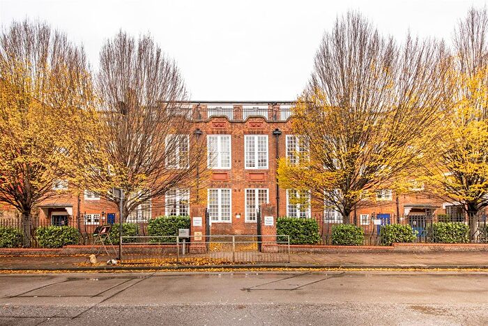 Studio To Rent In Oxford, Epc Rating C, OX1