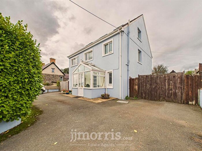 6 Bedroom Detached House For Sale In St. Davids Road, Letterston, SA62