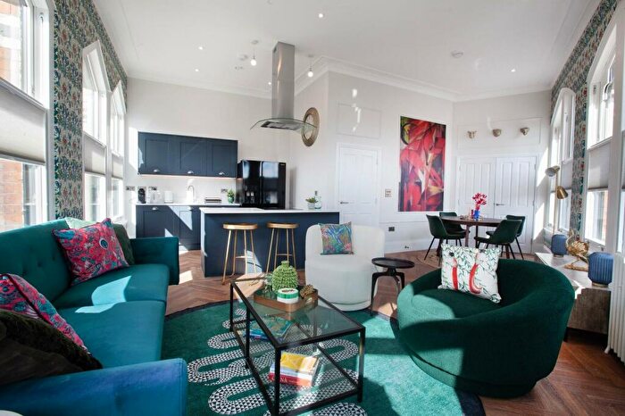 2 Bedroom Apartment To Rent In The Gothic, Great Hampton Street, Birmingham, B18