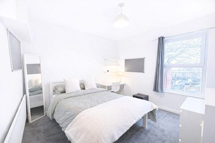 5 Bedroom Terraced House To Rent In Radford Boulevard, Nottingham, NG7