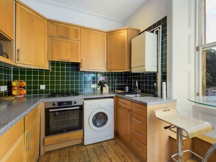 1 Bedroom Flat To Rent In Starbank Road, Trinity, Edinburgh, EH5