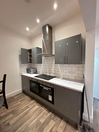 6 Bedroom House To Rent In Egerton Road, Smithdown, Liverpool, L15
