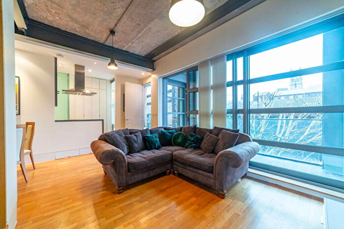 2 Bedroom Apartment For Sale In The Box Works, Worsley Street, Castlefield, Manchester, M15