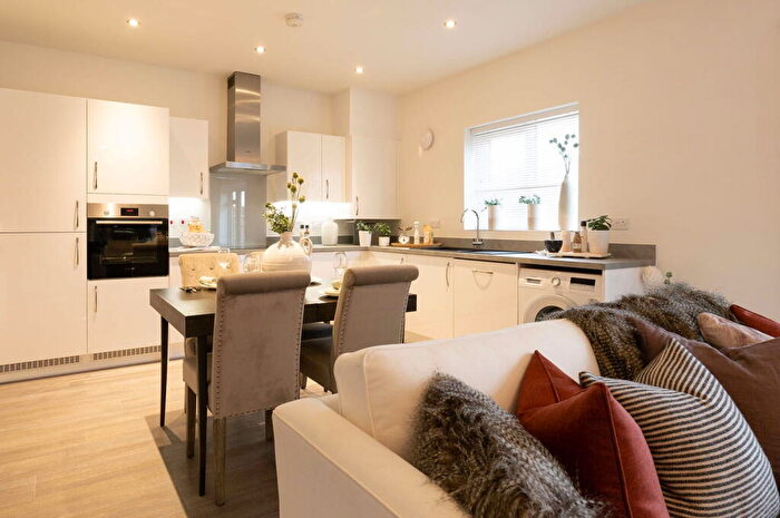 1 Bedroom Apartment For Sale In Alcester Road, Shottery, Stratford-Upon-Avon, CV37