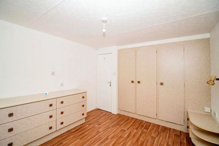 2 Bedroom Park Home For Sale In Oaklands Park, Crossways, Dorchester, DT2