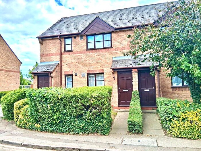 1 Bedroom Terraced House To Rent In Devonshire Road, Cambridge, CB1