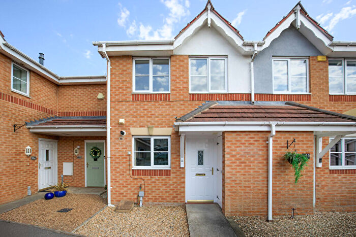 2 Bedroom Town House For Sale In Bishops Walk, Kiveton Park, S26