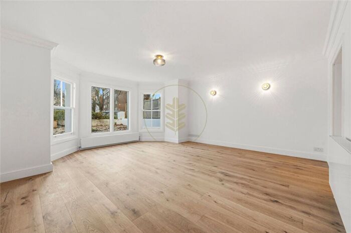 2 Bedroom Apartment For Sale In Adamson Road, Belsize Park, London, NW3
