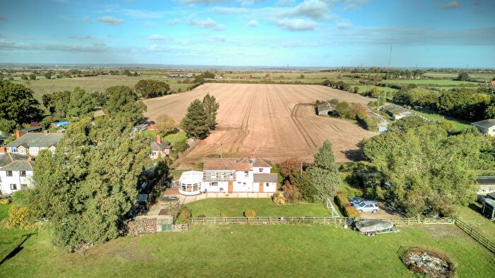 5 Bedroom Detached House For Sale In The Endway, Althorne, Chelmsford, CM3