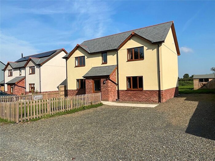 4 Bedroom Detached House For Sale In Edgefield, Sheepwash, Beaworthy, Devon, EX21