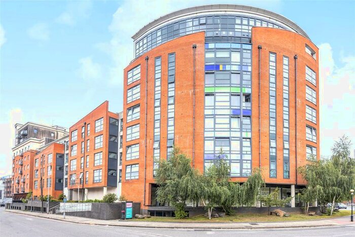 2 Bedroom Apartment To Rent In Kennet Street, Reading, Berkshire, RG1