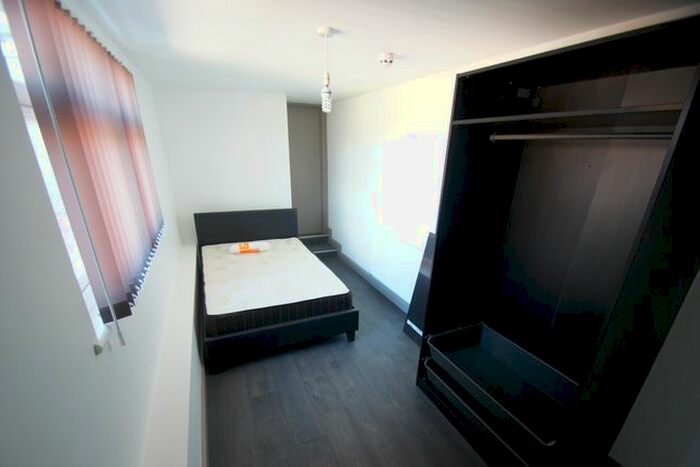 1 Bedroom Flat To Rent In King Richard Street, Coventry, CV2