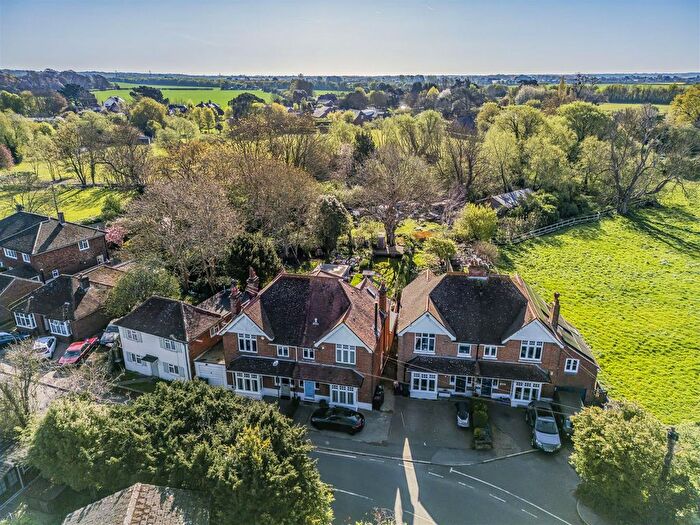 4 Bedroom Semi Detached House For Sale In Westbourne Road, Westbourne, PO10