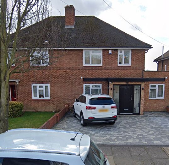 3 Bedroom Semi-Detached House To Rent In Oakwood Road, Pinner, HA5