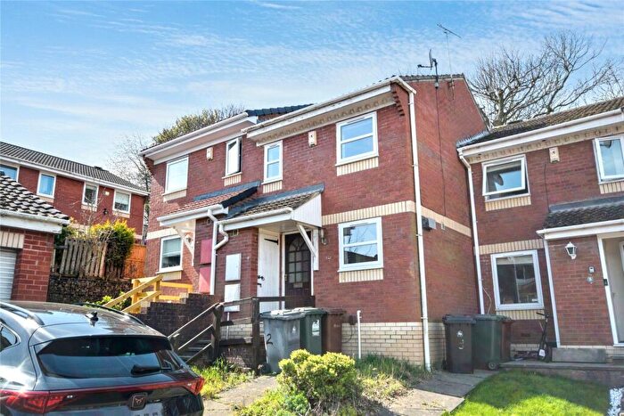 2 Bedroom Terraced House To Rent In Laneside Close, Morley, Leeds, LS27