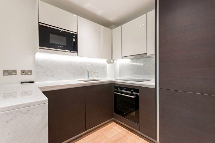 1 Bedroom Flat To Rent In Glenthorne Road, Hammersmith, London, W6