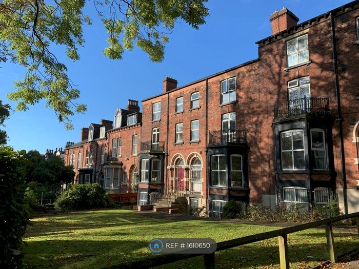 2 Bedroom Flat To Rent In Moorland Hall, Leeds, LS3