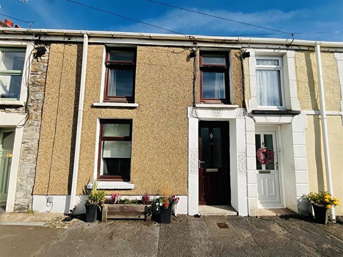 3 Bedroom Terraced House For Sale In Tanygraig Road, Llanelli, SA14