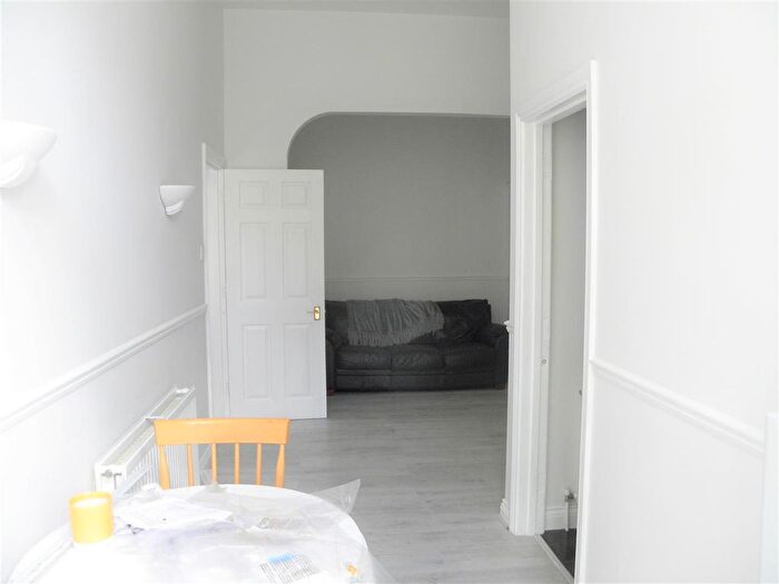 1 Bedroom Flat To Rent In Upton Park, Slough, SL1