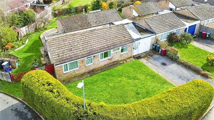 4 Bedroom Bungalow For Sale In Abingdon Drive, Caversham, Reading, Berkshire, RG4