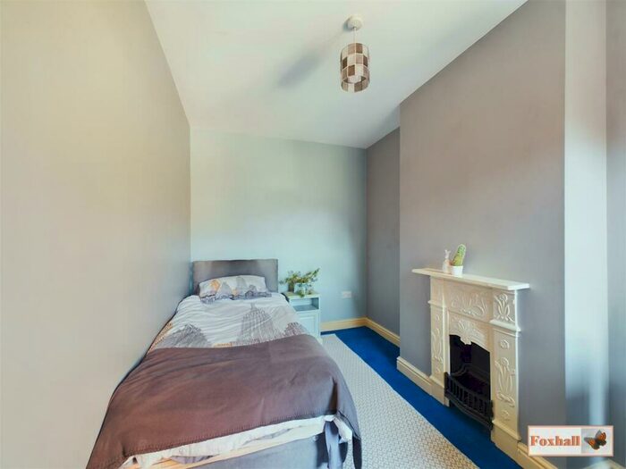 3 Bedroom Terraced House For Sale In Henslow Road, Ipswich, IP4