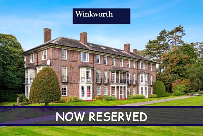 1 Bedroom Apartment To Rent In Park Lawn, Farnham Royal, Buckinghamshire, SL2