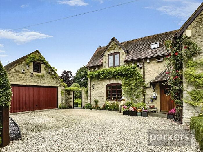 3 Bedroom Semi-detached House For Sale In Station Road, South Leigh, Witney, Oxfordshire, OX29