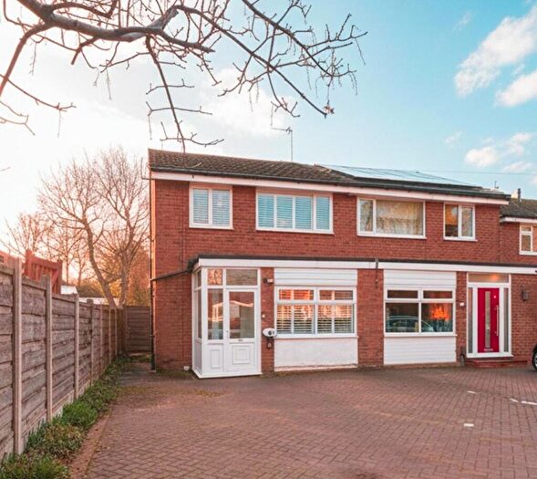 3 Bedroom Semi Detached House To Rent In Moss Lane, Macclesfield, Cheshire, SK11