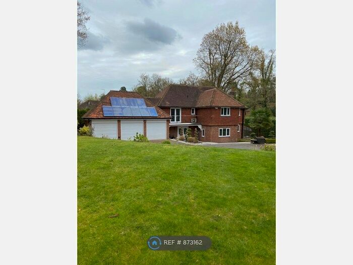 4 Bedroom Detached House To Rent In Wellington Avenue, Virginia Water, GU25