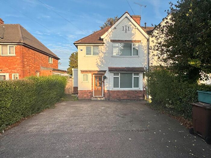 3 Bedroom Semi-Detached House To Rent In Lode Lane, Solihull, B91