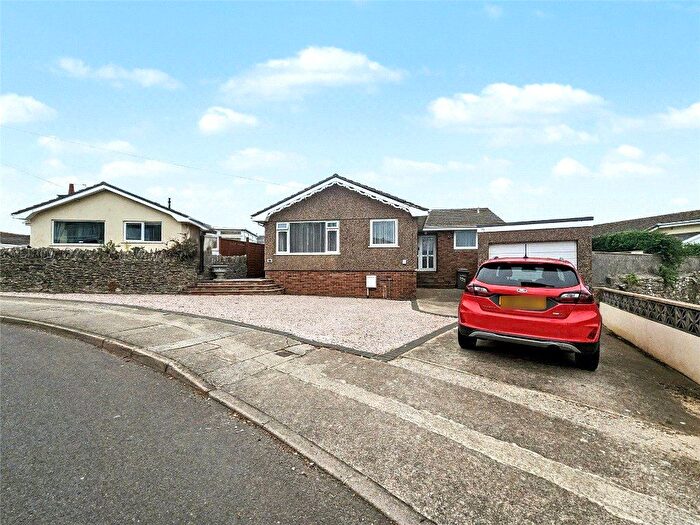 2 Bedroom Detached Bungalow For Sale In Northfields Lane, Brixham, Devon, TQ5