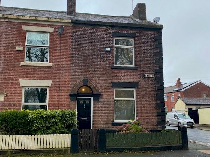 4 Bedroom Terraced House To Rent In Newbold Street, Bury BL8