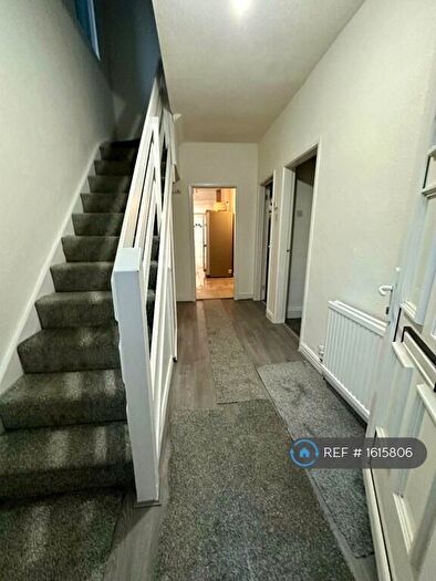 4 Bedroom Semi-Detached House To Rent In Greenhill Road, Manchester, M8