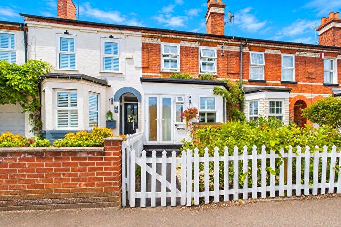2 Bedroom Terraced House For Sale In Armour Hill, Tilehurst, Reading, Berkshire, RG31